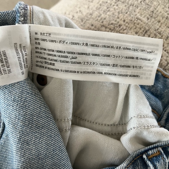 Abercrombie & Fitch 90s Straight Ultra High Curve Love Jeans - Picture 7 of 7